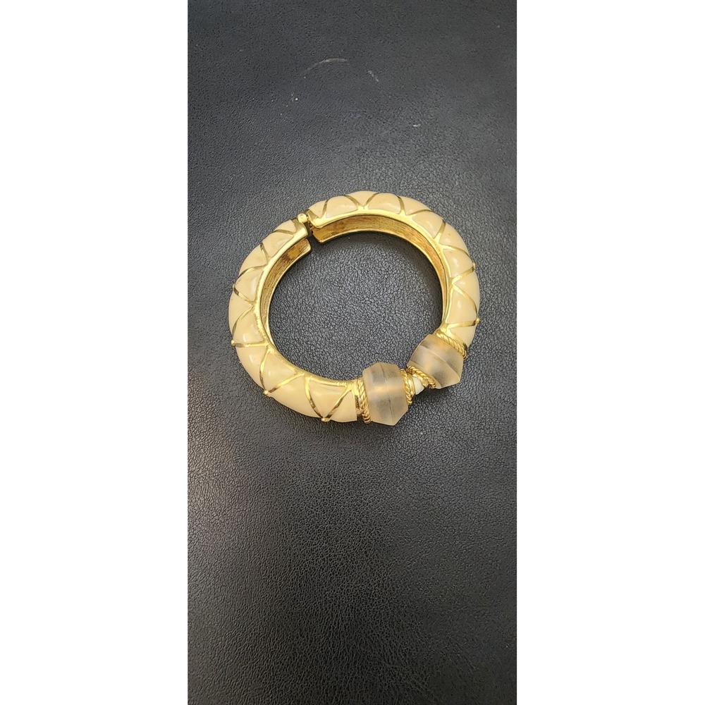Vintage Replica Made in Italy Cream Enamel Gold Lattice Hinged Bangle Bracelet
